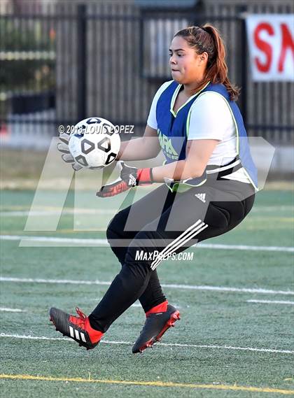 Thumbnail 1 in University Prep vs. Apple Valley photogallery.