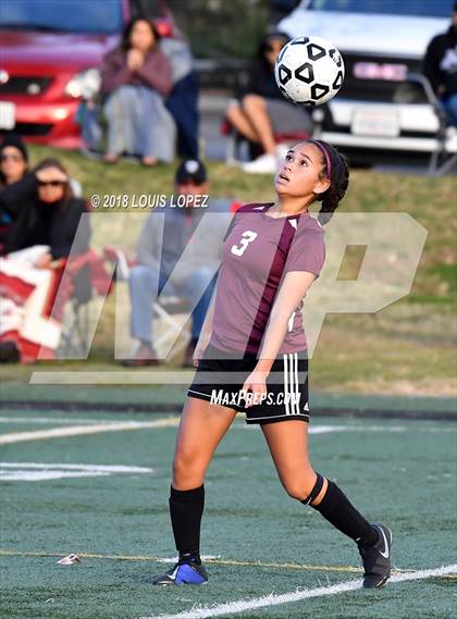 Thumbnail 2 in University Prep vs. Apple Valley photogallery.