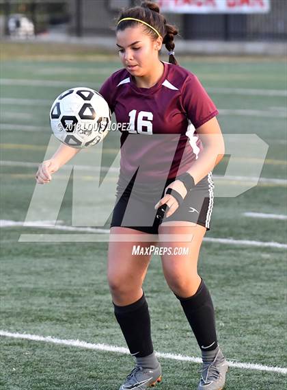 Thumbnail 2 in University Prep vs. Apple Valley photogallery.