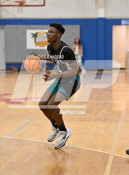 Thumbnail 2 in Gateway Charter vs Coral Glades (Sun Bash Tampa) photogallery.