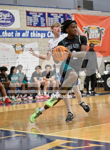 Thumbnail 1 in Gateway Charter vs Coral Glades (Sun Bash Tampa) photogallery.