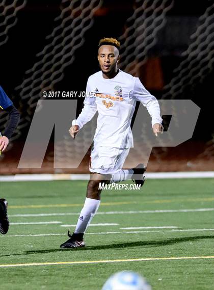 Thumbnail 3 in Cosumnes Oaks vs Gregori (CIF SJS D2 Final) photogallery.