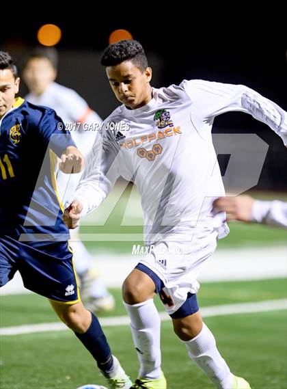 Thumbnail 1 in Cosumnes Oaks vs Gregori (CIF SJS D2 Final) photogallery.