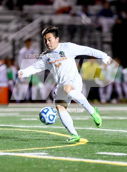Thumbnail 3 in Cosumnes Oaks vs Gregori (CIF SJS D2 Final) photogallery.