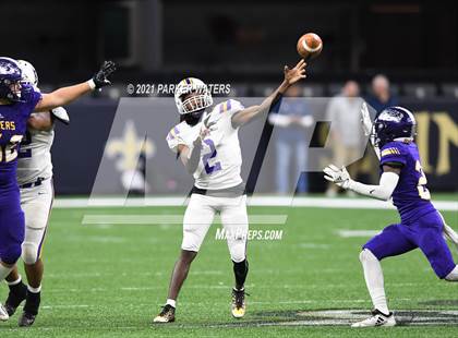 Thumbnail 2 in Logansport vs. Homer (LHSAA 1A Final) photogallery.