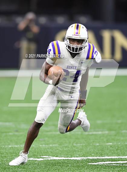 Thumbnail 1 in Logansport vs. Homer (LHSAA 1A Final) photogallery.