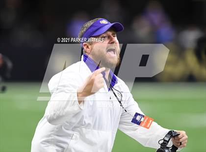 Thumbnail 1 in Logansport vs. Homer (LHSAA 1A Final) photogallery.