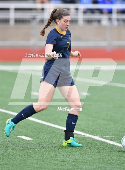 Thumbnail 1 in Highland Park vs Midlothian (UIL 5A Region 2 Semifinal) photogallery.