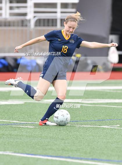 Thumbnail 1 in Highland Park vs Midlothian (UIL 5A Region 2 Semifinal) photogallery.
