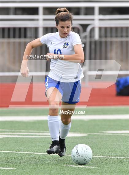 Thumbnail 1 in Highland Park vs Midlothian (UIL 5A Region 2 Semifinal) photogallery.
