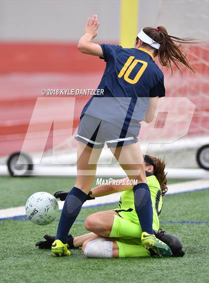 Thumbnail 3 in Highland Park vs Midlothian (UIL 5A Region 2 Semifinal) photogallery.