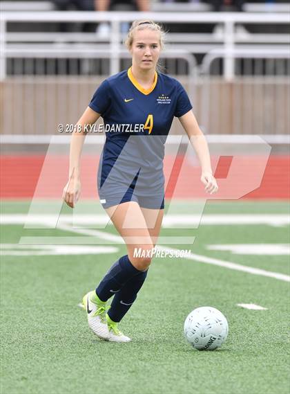 Thumbnail 3 in Highland Park vs Midlothian (UIL 5A Region 2 Semifinal) photogallery.