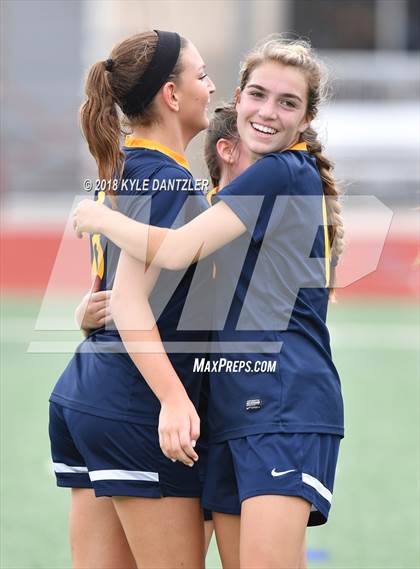 Thumbnail 3 in Highland Park vs Midlothian (UIL 5A Region 2 Semifinal) photogallery.