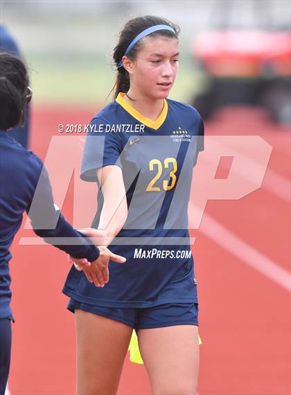 Thumbnail 1 in Highland Park vs Midlothian (UIL 5A Region 2 Semifinal) photogallery.