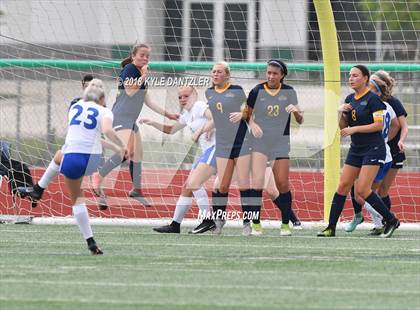 Thumbnail 2 in Highland Park vs Midlothian (UIL 5A Region 2 Semifinal) photogallery.