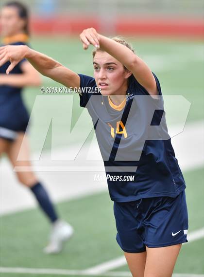 Thumbnail 1 in Highland Park vs Midlothian (UIL 5A Region 2 Semifinal) photogallery.