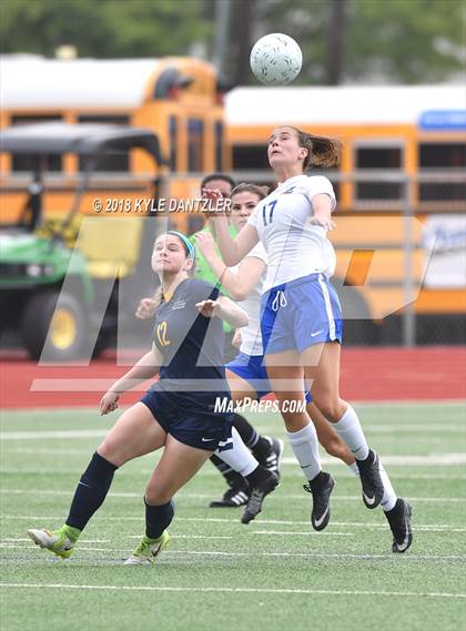 Thumbnail 3 in Highland Park vs Midlothian (UIL 5A Region 2 Semifinal) photogallery.