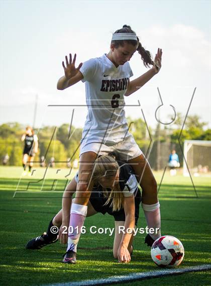 Thumbnail 1 in Maret @ Episcopal photogallery.