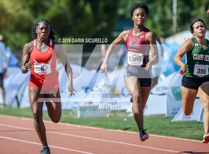 Thumbnail 2 in AIA Track & Field Championships (Girls 100m Dash) photogallery.