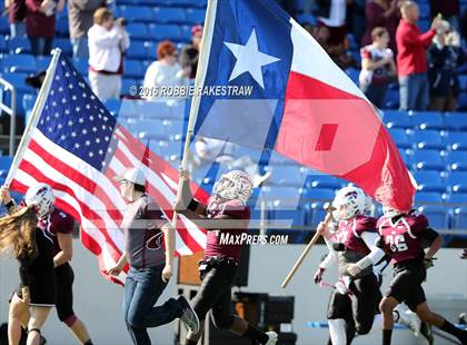 Thumbnail 3 in Whitehouse vs. College Station (UIL 5A Bi-District Playoff) photogallery.