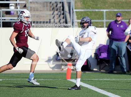 Thumbnail 3 in Whitehouse vs. College Station (UIL 5A Bi-District Playoff) photogallery.