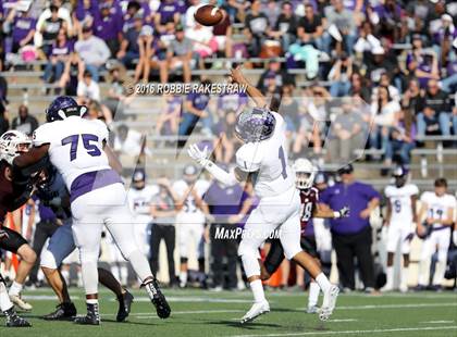 Thumbnail 3 in Whitehouse vs. College Station (UIL 5A Bi-District Playoff) photogallery.