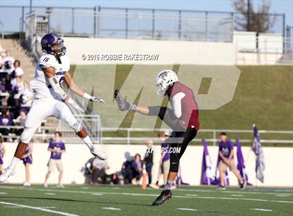 Thumbnail 1 in Whitehouse vs. College Station (UIL 5A Bi-District Playoff) photogallery.