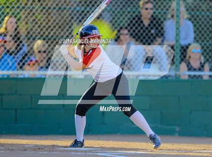 Thumbnail 2 in Harvard-Westlake vs Louisville photogallery.