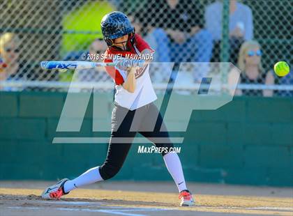 Thumbnail 1 in Harvard-Westlake vs Louisville photogallery.