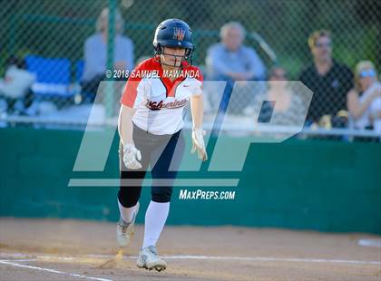 Thumbnail 2 in Harvard-Westlake vs Louisville photogallery.