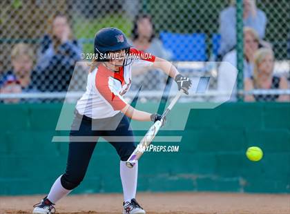 Thumbnail 3 in Harvard-Westlake vs Louisville photogallery.