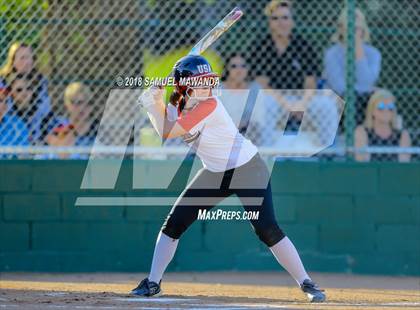 Thumbnail 2 in Harvard-Westlake vs Louisville photogallery.