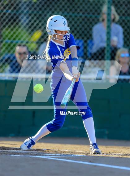 Thumbnail 2 in Harvard-Westlake vs Louisville photogallery.