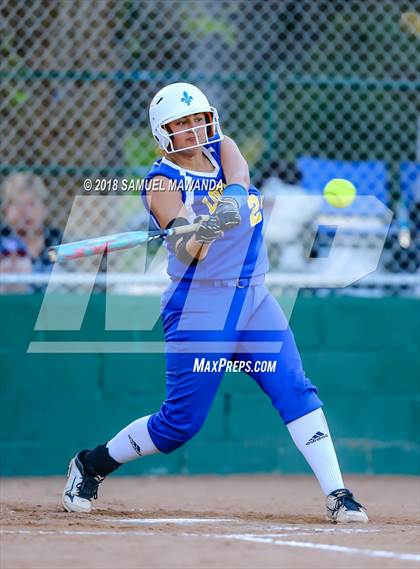 Thumbnail 2 in Harvard-Westlake vs Louisville photogallery.