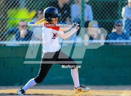 Thumbnail 3 in Harvard-Westlake vs Louisville photogallery.