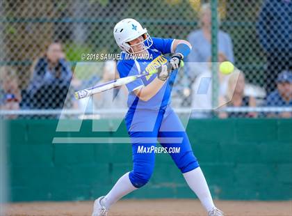 Thumbnail 1 in Harvard-Westlake vs Louisville photogallery.