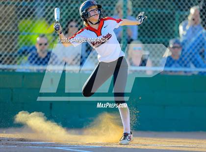 Thumbnail 3 in Harvard-Westlake vs Louisville photogallery.