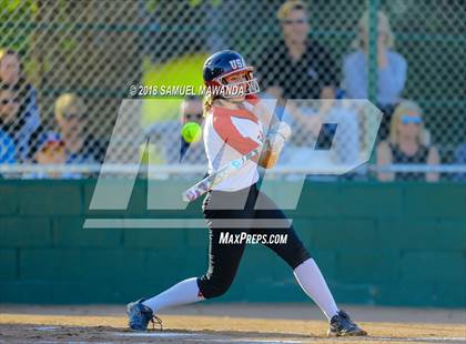 Thumbnail 3 in Harvard-Westlake vs Louisville photogallery.