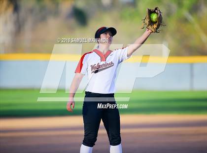 Thumbnail 1 in Harvard-Westlake vs Louisville photogallery.