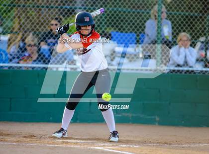 Thumbnail 2 in Harvard-Westlake vs Louisville photogallery.