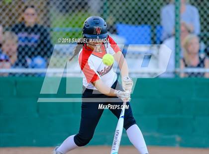Thumbnail 3 in Harvard-Westlake vs Louisville photogallery.
