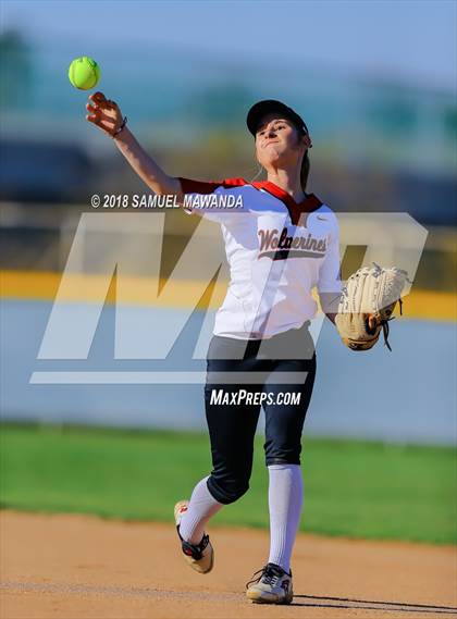 Thumbnail 2 in Harvard-Westlake vs Louisville photogallery.