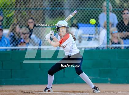 Thumbnail 2 in Harvard-Westlake vs Louisville photogallery.