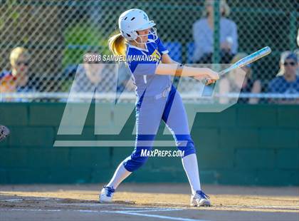 Thumbnail 1 in Harvard-Westlake vs Louisville photogallery.