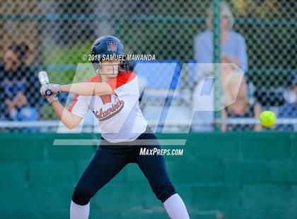 Thumbnail 2 in Harvard-Westlake vs Louisville photogallery.