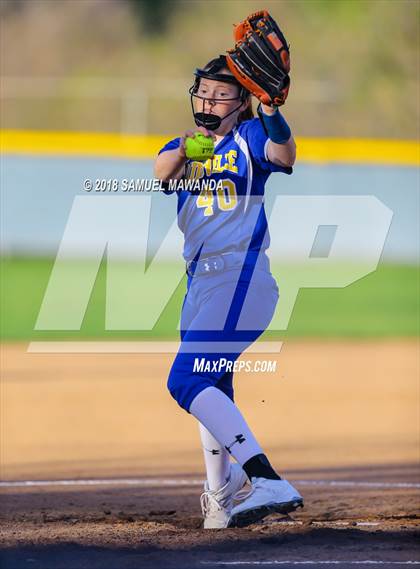 Thumbnail 2 in Harvard-Westlake vs Louisville photogallery.