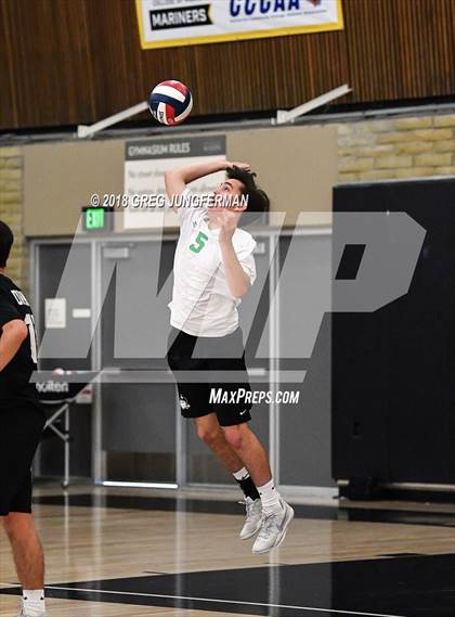 Thumbnail 3 in Marin Catholic vs. Drake (MCAL Final) photogallery.