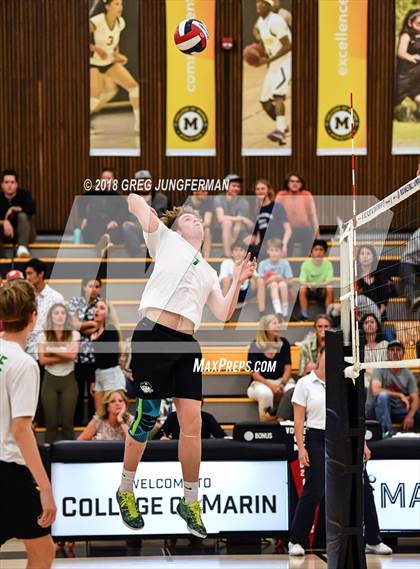 Thumbnail 1 in Marin Catholic vs. Drake (MCAL Final) photogallery.