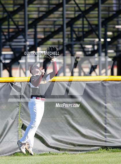 Thumbnail 1 in Hixson vs Grace photogallery.