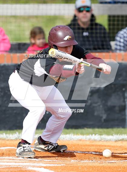 Thumbnail 2 in Hixson vs Grace photogallery.
